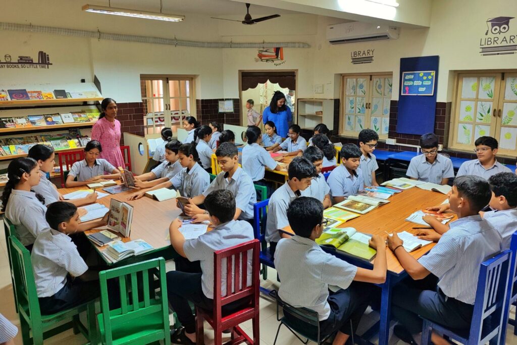 Reading Club (1)