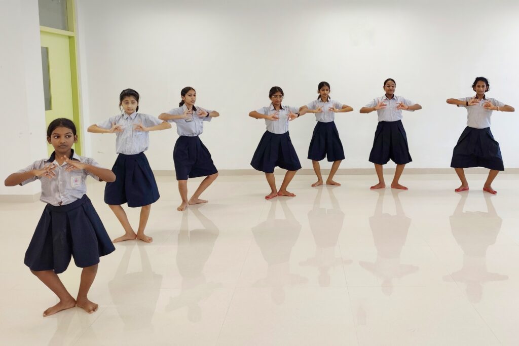 3. Dance Club