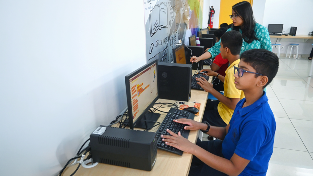 3.Robotics Clubh